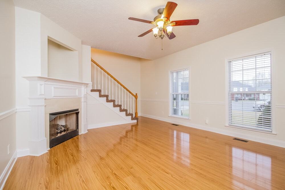 3011 Overhill Ct - Photo 2 of 18