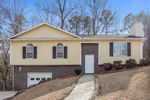 featured image of 5811 Willow Crest Dr