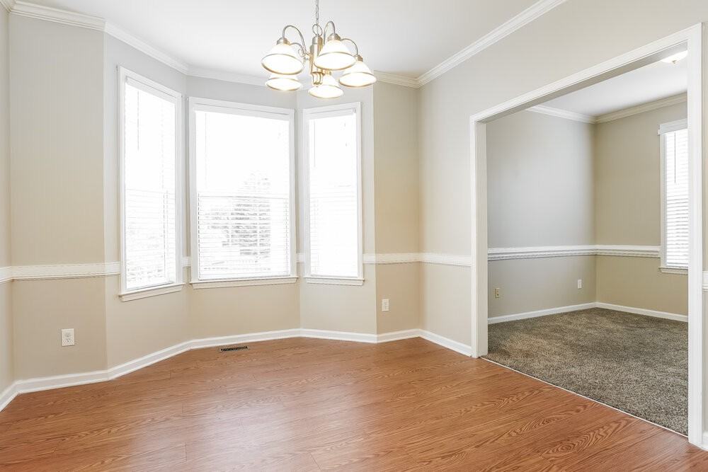 5105 Spoolin Ct - Photo 7 of 17