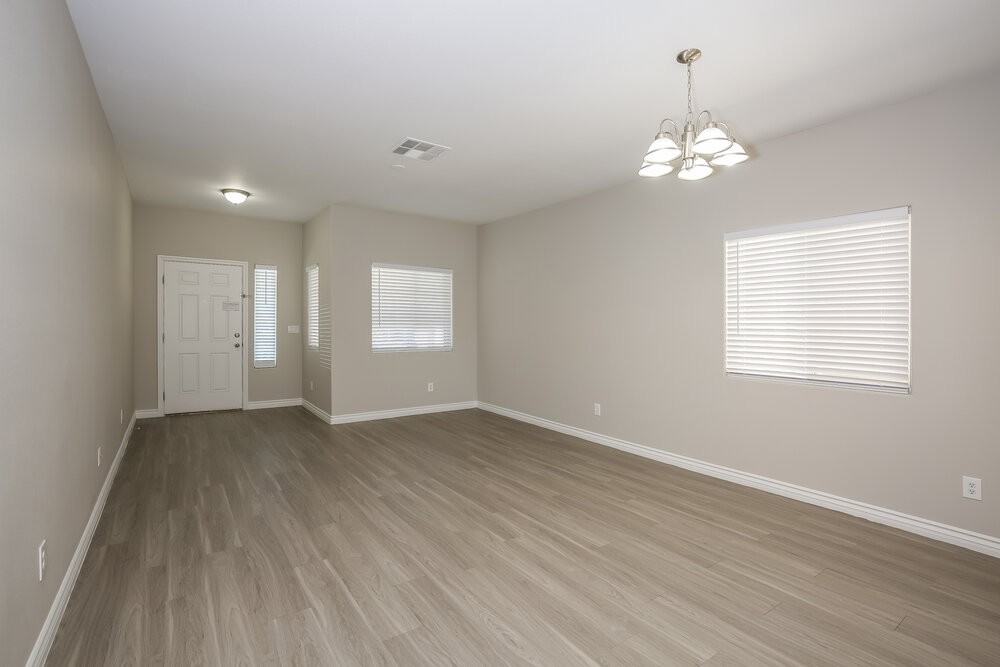209 Sierra Breeze Ave - Photo 6 of 17