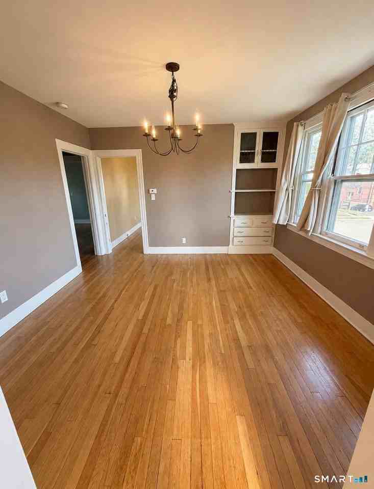 75 Lancaster Rd - Photo 4 of 13