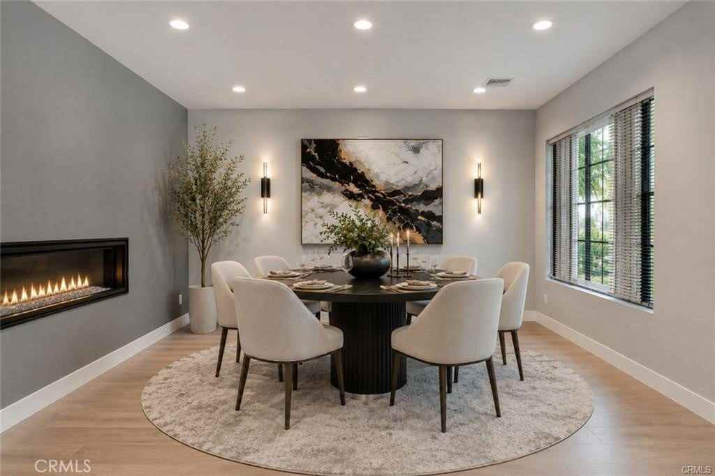 523 E Fairmount Rd - Photo 6 of 50