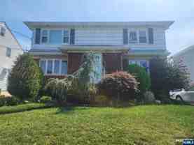 664 10th St - Photo 1 of 1
