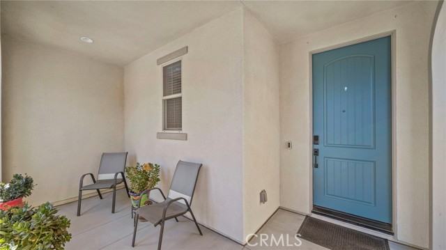 16282 Meadowhouse Ave - Photo 2 of 50