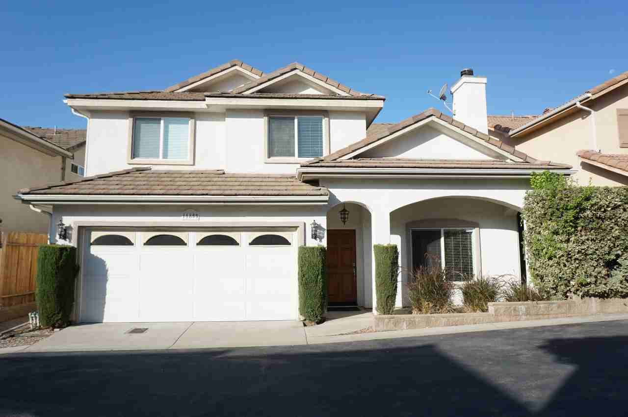 11855 Birch Grove Ln - Photo 2 of 50