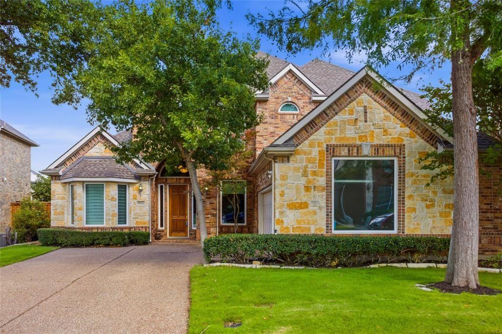 9024 Bottlebrush Ln - Photo 3 of 37
