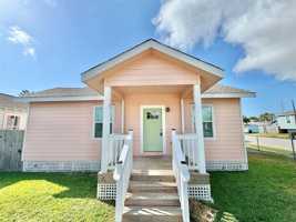 featured image of 5127 Avenue L