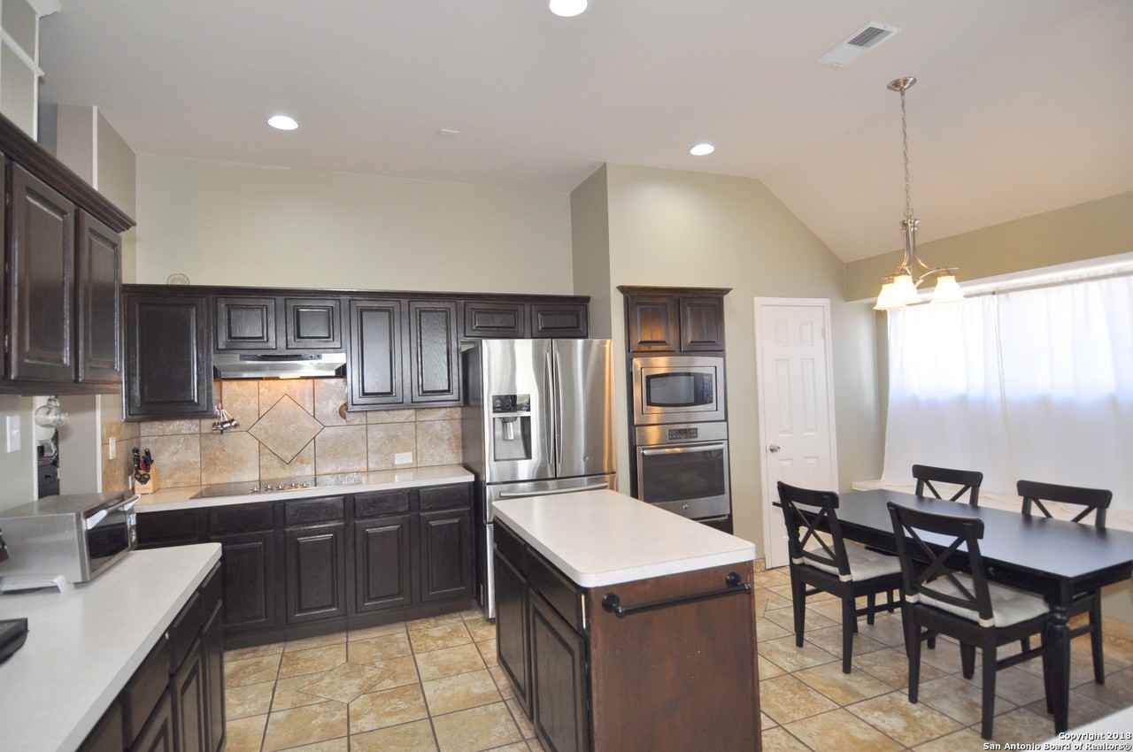 12427 Hart Clf - Photo 5 of 18