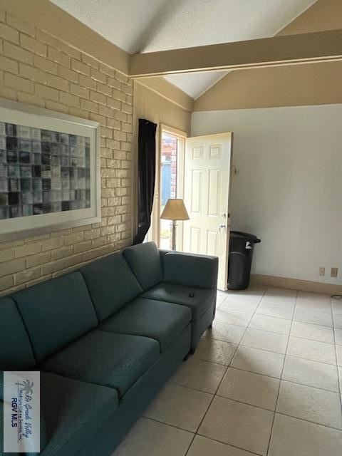 2402 Country Club Cir - Photo 5 of 18