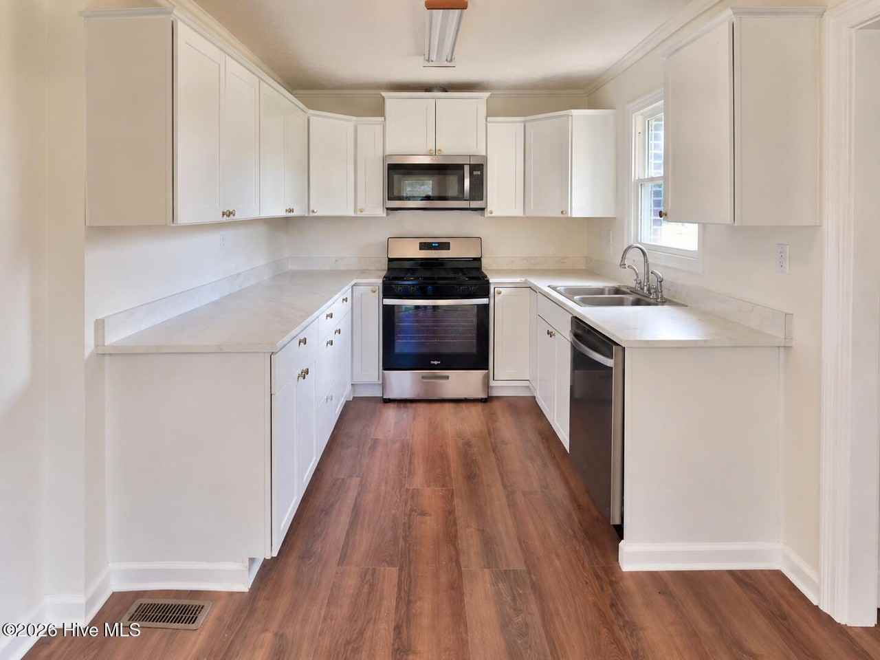 407 Old Evans Rd - Photo 7 of 23