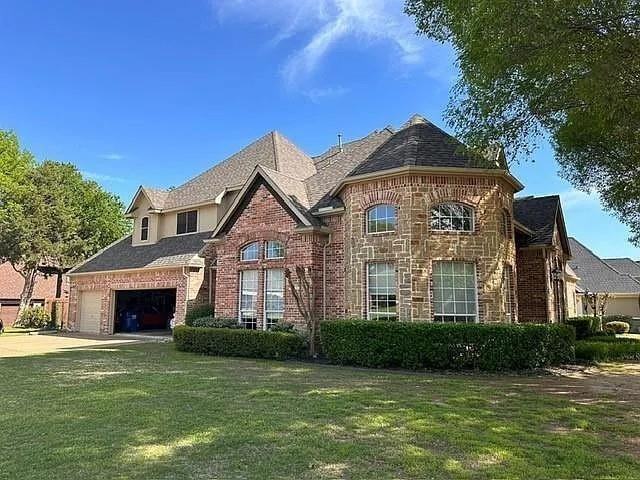801 Timber Lake Cir - Photo 2 of 41