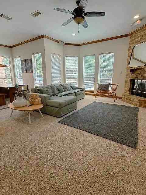 801 Timber Lake Cir - Photo 6 of 41
