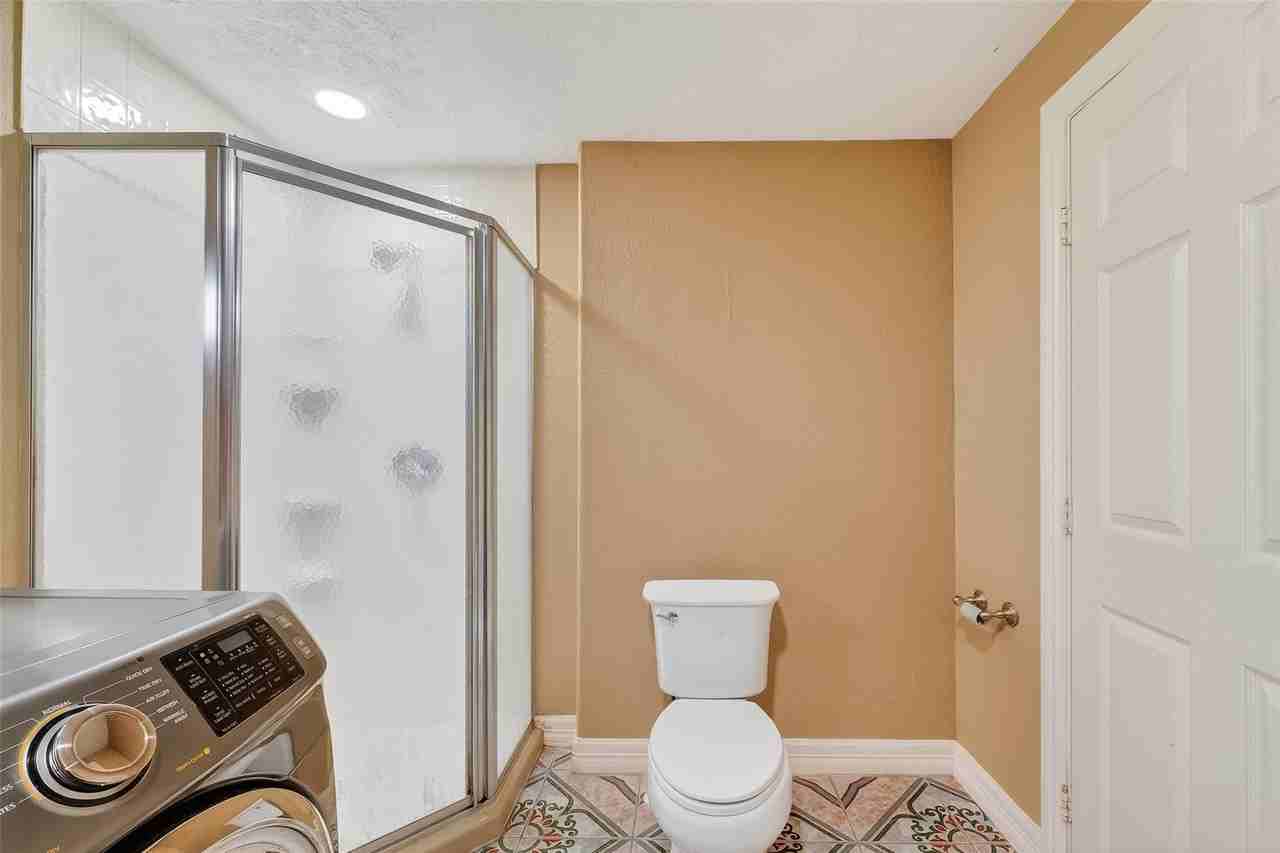 807 #807 Ruth St - Photo 6 of 30