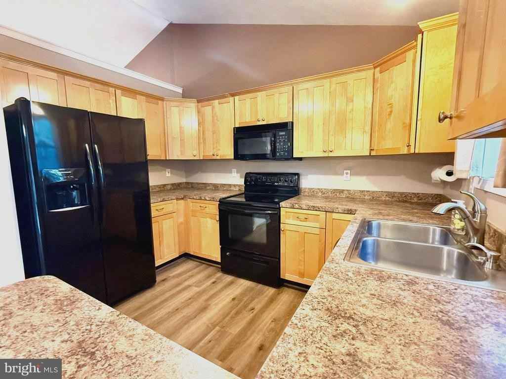 45880 Buck Hewitt Rd - Photo 4 of 22