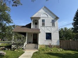 featured image of 502 E Washington St Unit 2