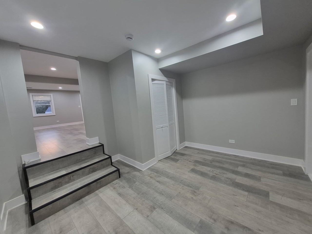 861 Campbell Ave - Photo 5 of 9