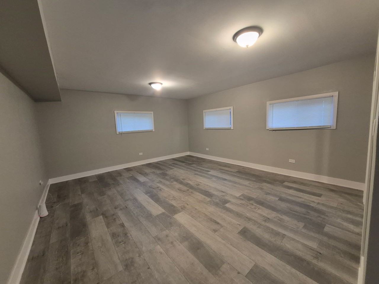 861 Campbell Ave - Photo 6 of 9