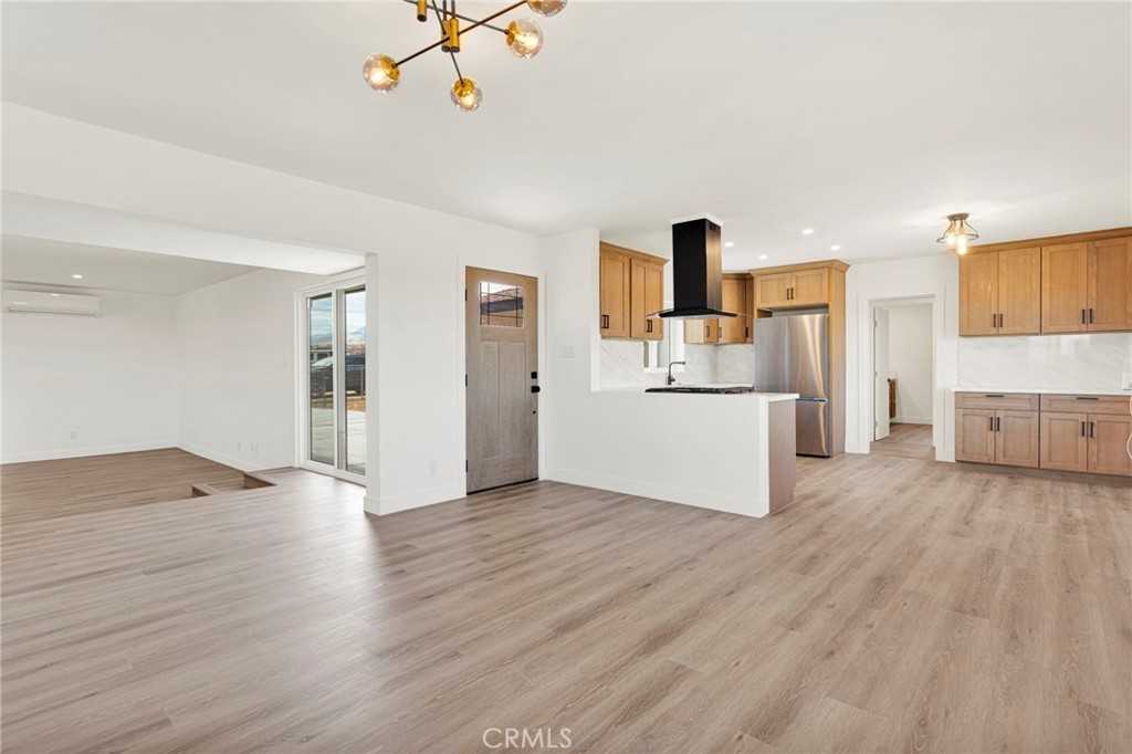 10675 Joshua Rd - Photo 4 of 8