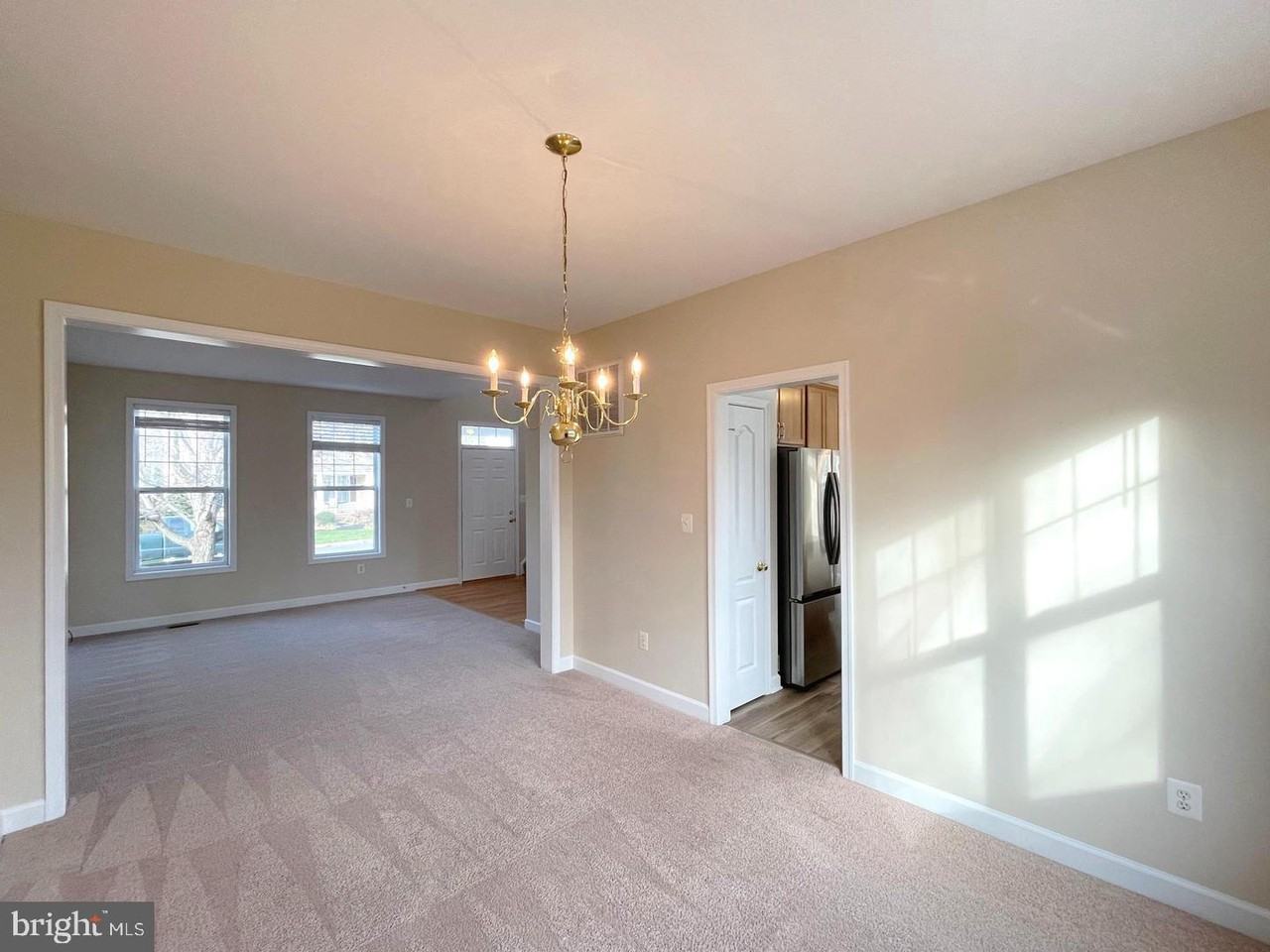 41555 Singletree Dr - Photo 6 of 35