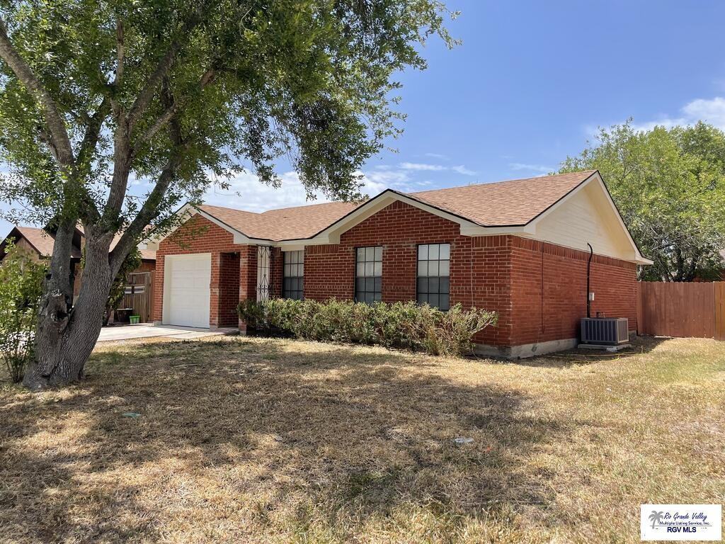 4853 Paseo Del Rey Dr - Photo 3 of 19
