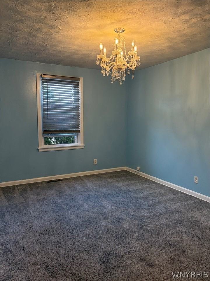 766 Harding Ave - Photo 5 of 13