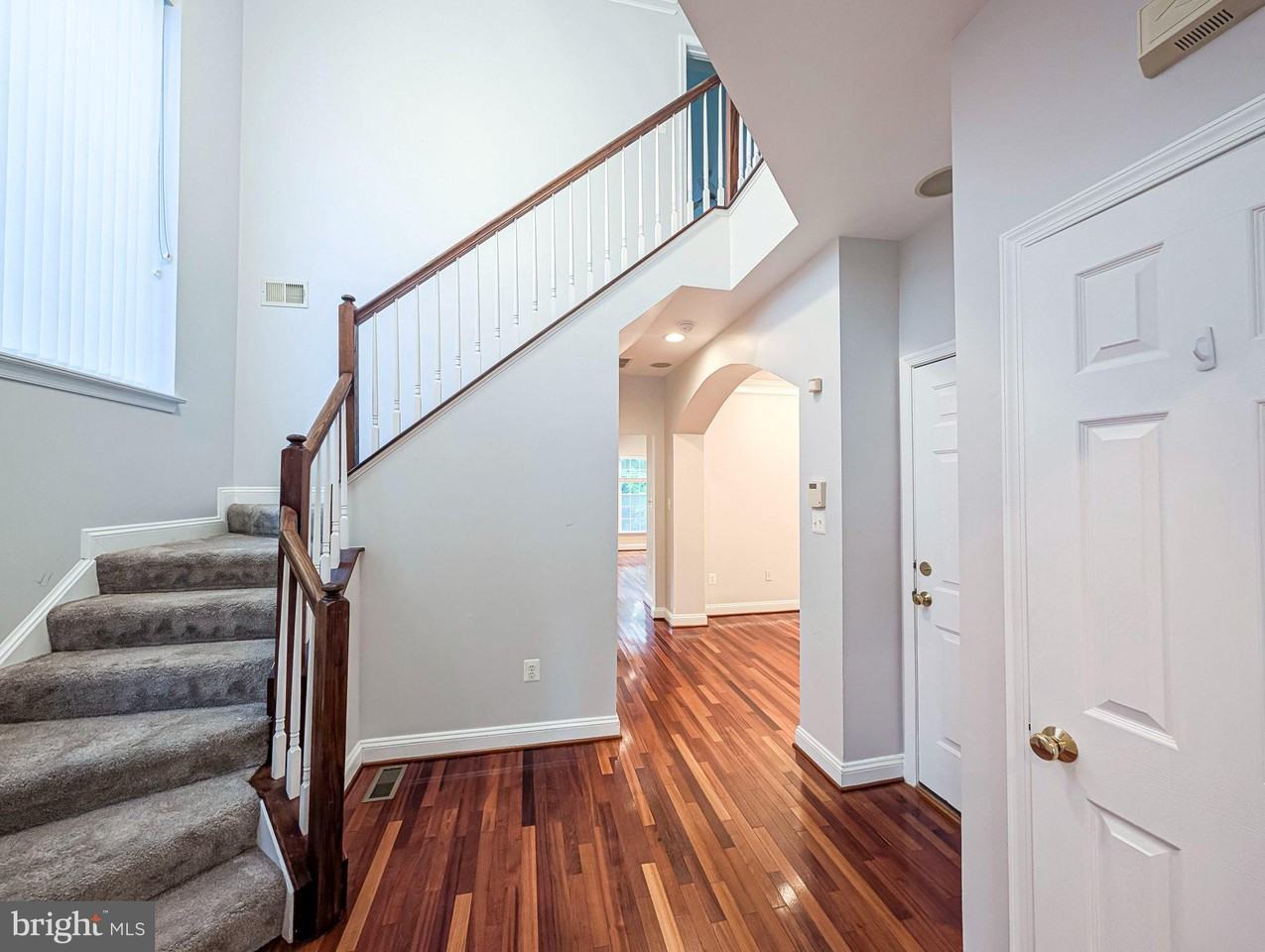 44148 Azalea Ct - Photo 3 of 46