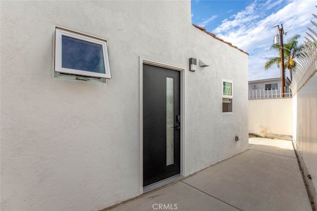 1913 Eden Ave - Photo 6 of 8