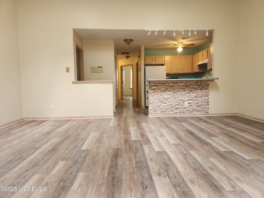 21 Timberline Dr - Photo 4 of 24