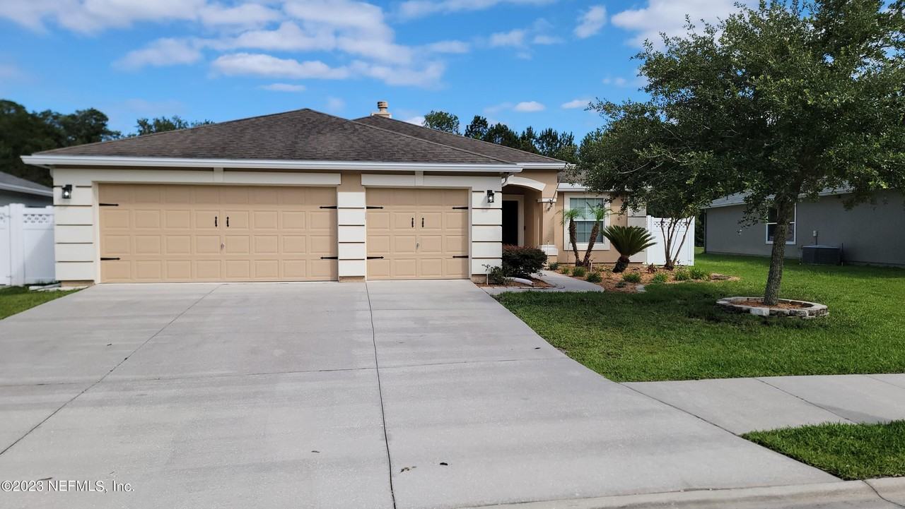 2735 Woodsdale Dr - Photo 3 of 37