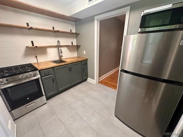 3901 Main St - Photo 5 of 26