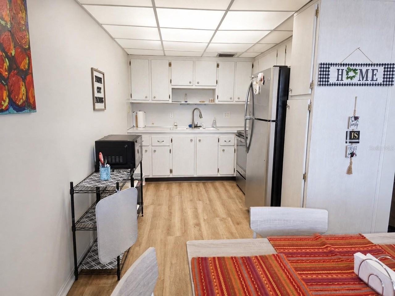 11251 80th Ave - Photo 6 of 15