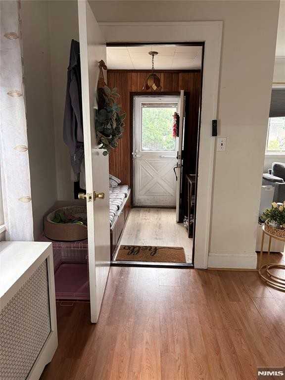 114 Woodland Ave - Photo 5 of 11