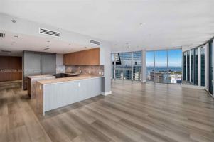 featured image of Brickell Ave & SE 6th St