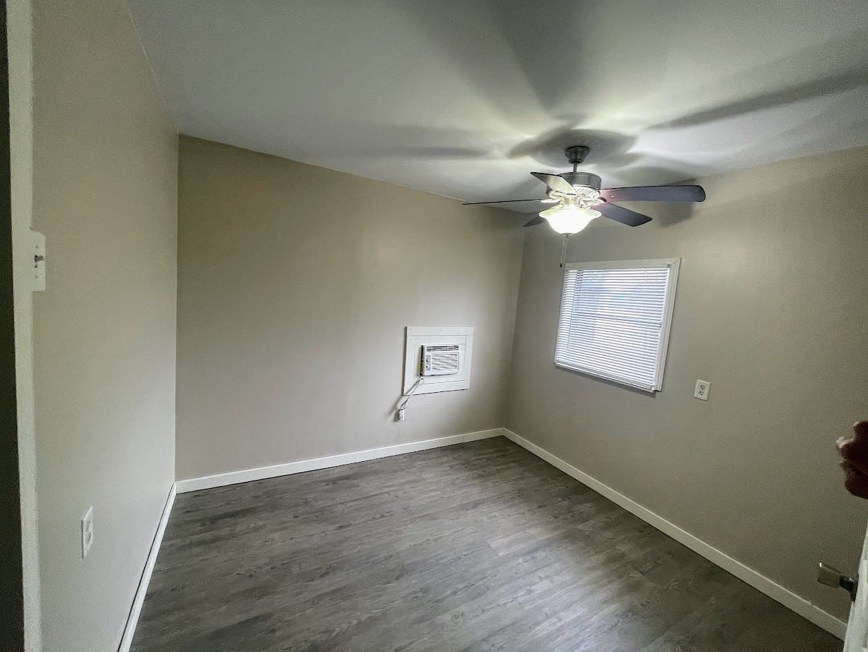 2425 Ernest St #1 - Photo 7 of 18