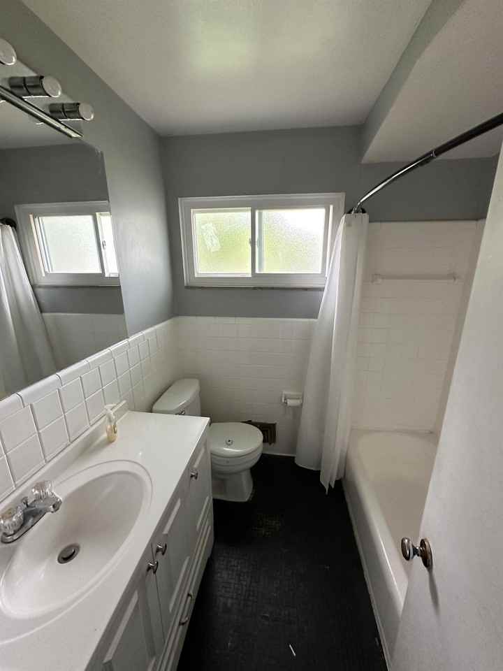 23581 Loomis Ct #1 - Photo 5 of 10