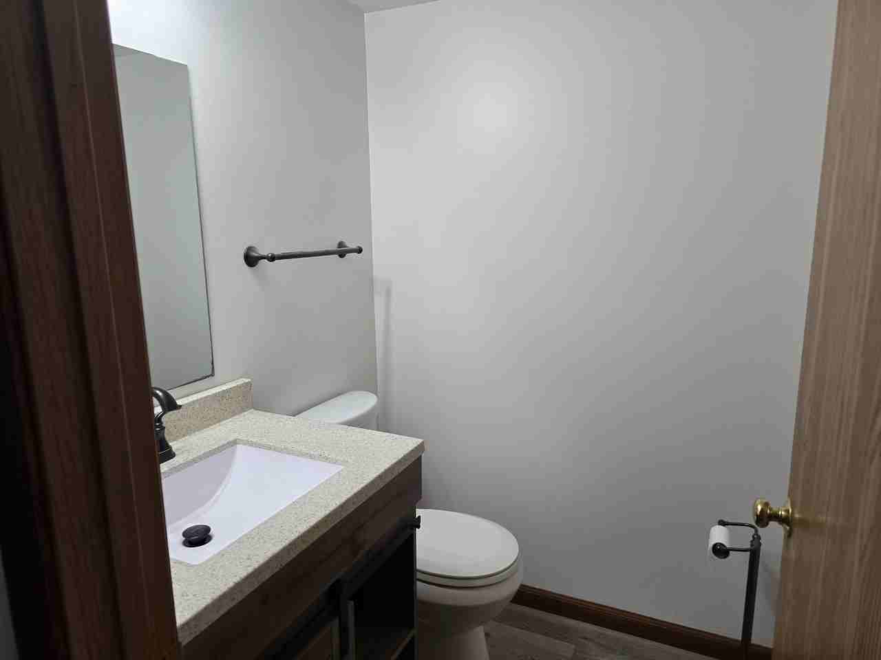 905 Glyn Morgan Ct #1 - Photo 3 of 11