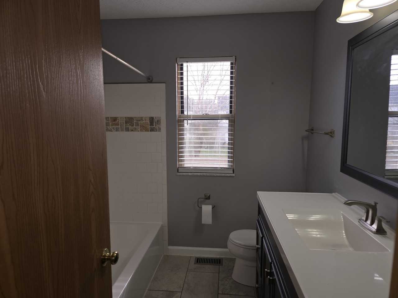 905 Glyn Morgan Ct #1 - Photo 5 of 11
