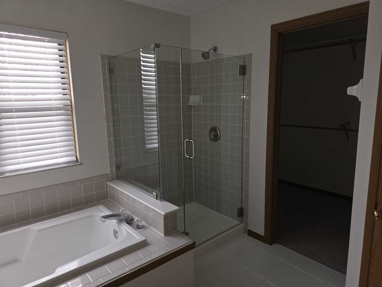905 Glyn Morgan Ct #1 - Photo 6 of 11