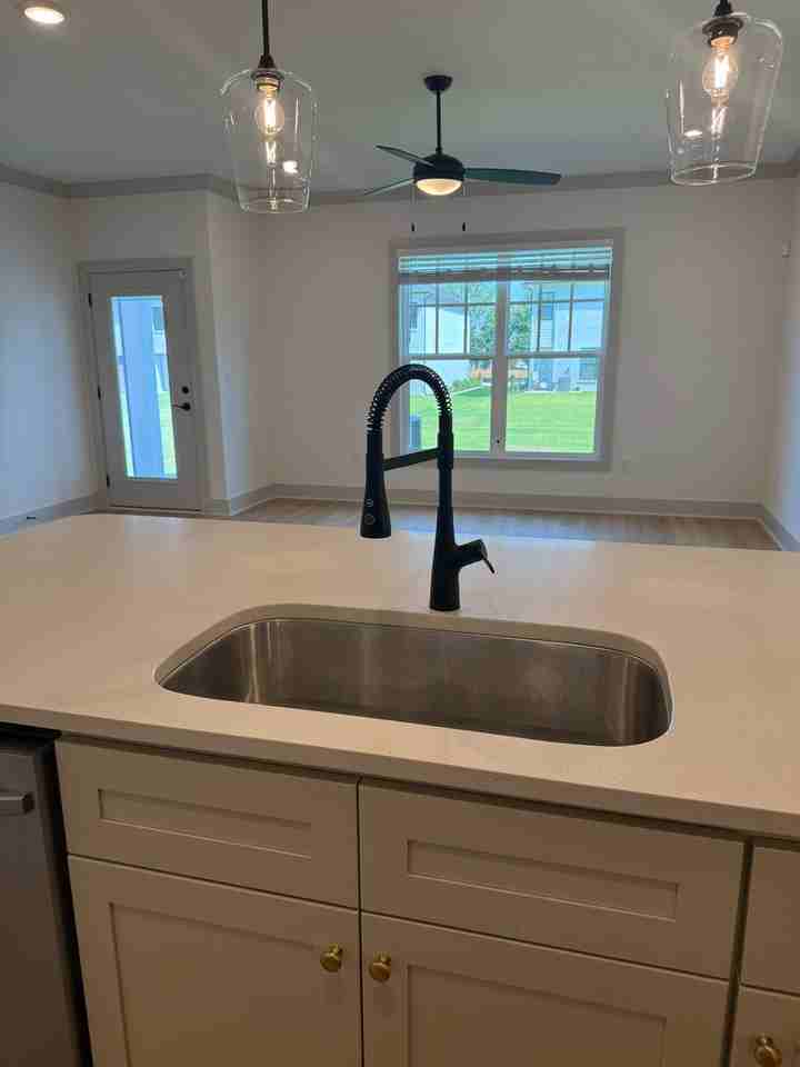 81 Southwest She Oak Drive - Photo 3 of 21