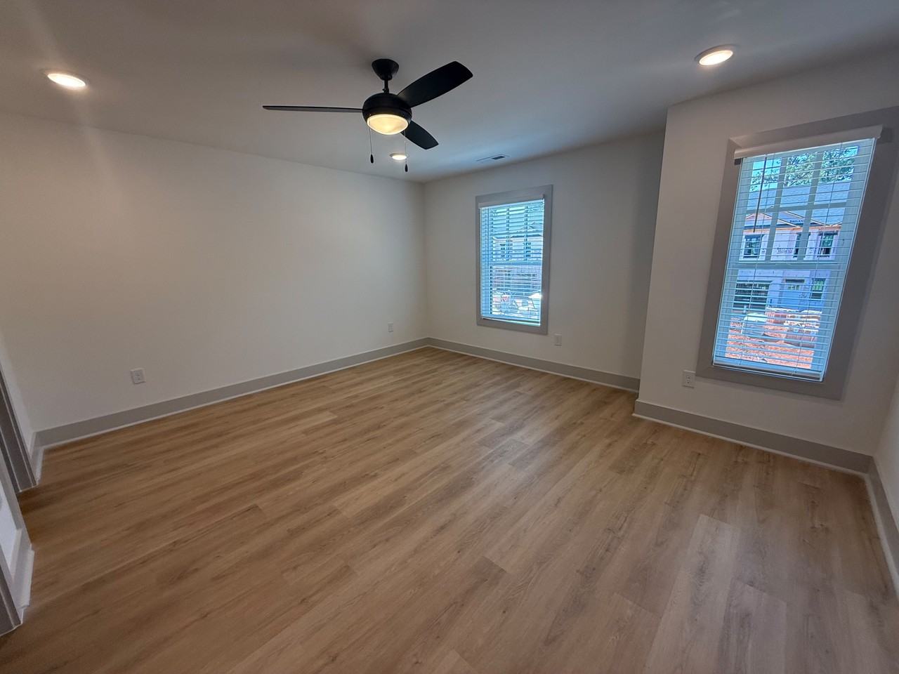 83 Southwest She Oak Drive - Photo 2 of 21