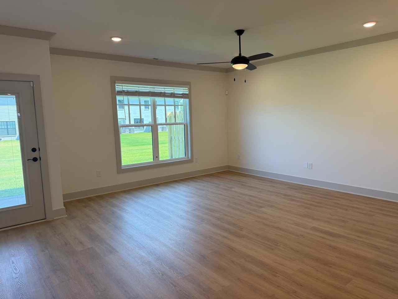 83 Southwest She Oak Drive - Photo 3 of 21