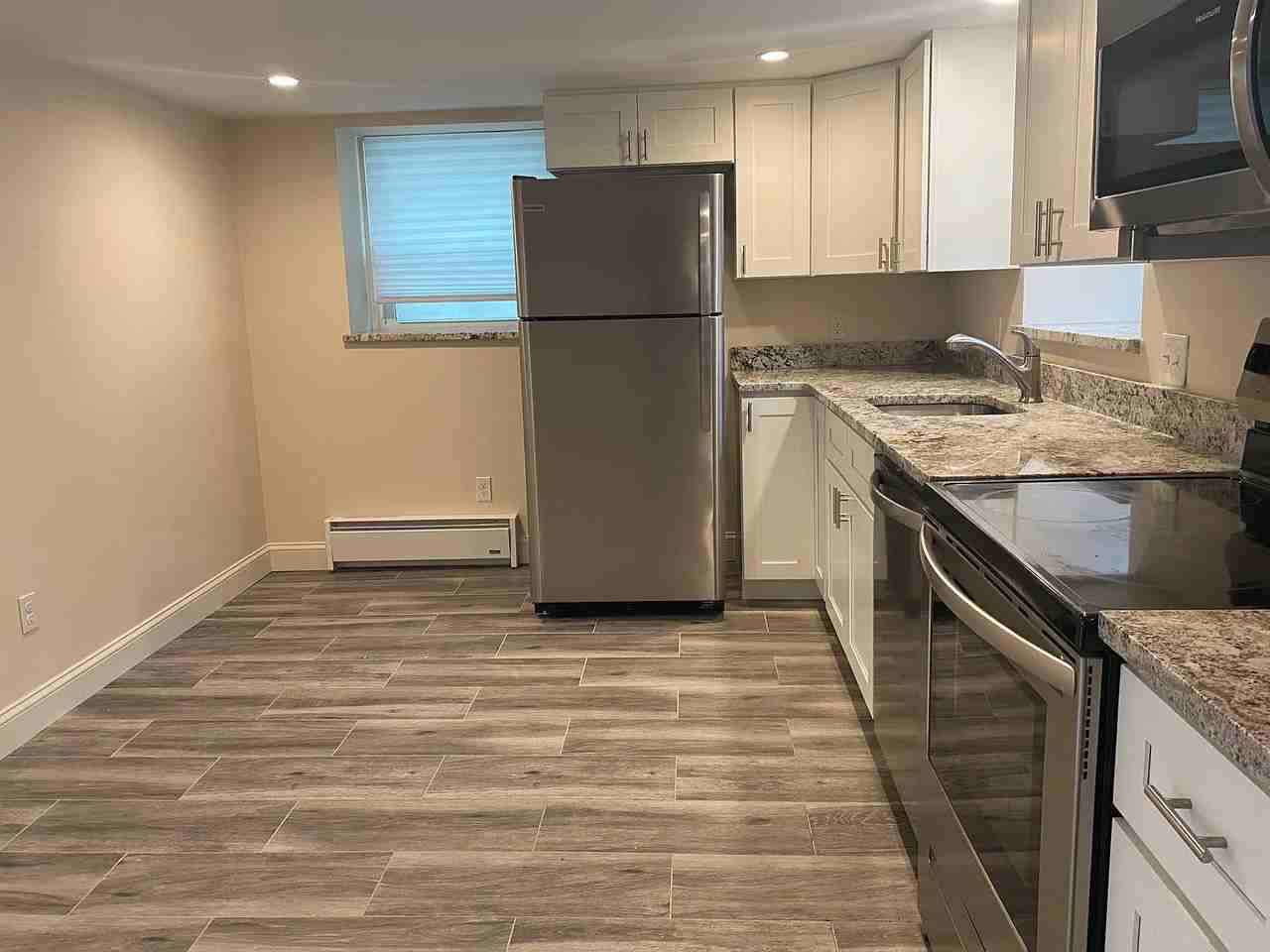 4833 Washington St #1L - Photo 3 of 13