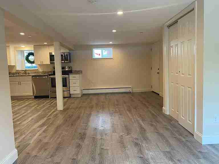 4833 Washington St #1L - Photo 5 of 13
