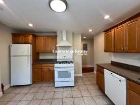 69 Newton St #2L - Photo 1 of 1