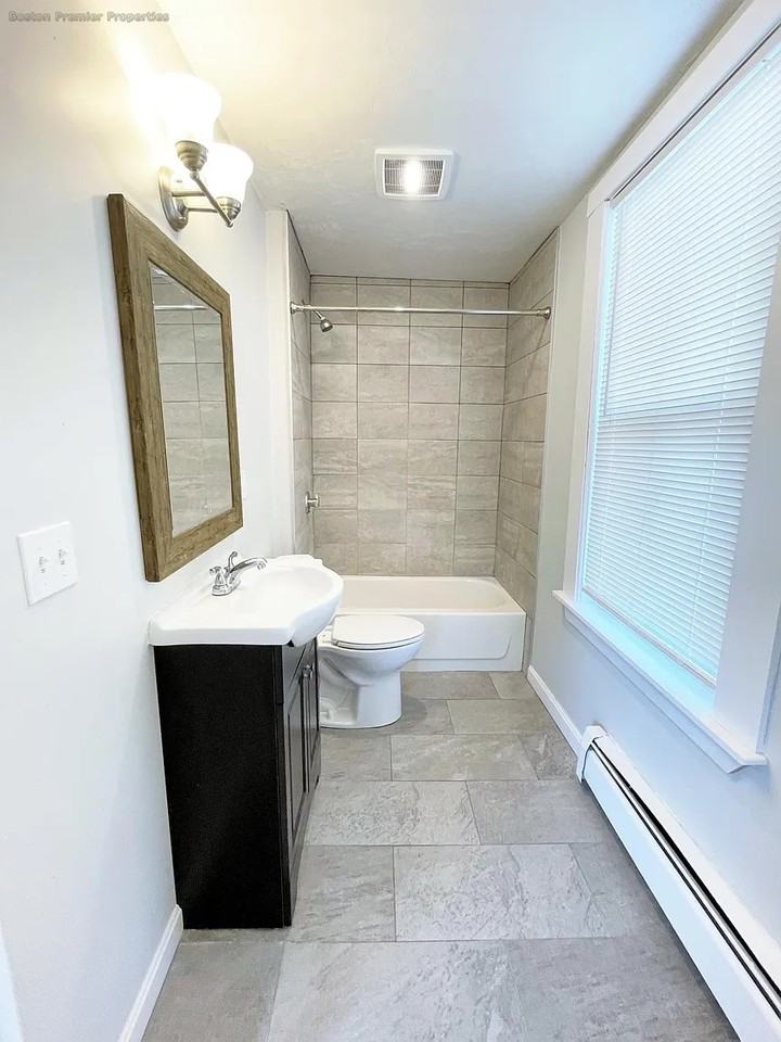 Muirhead St #2 - Photo 4 of 8