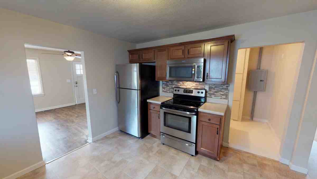 2209 N Ball Ave #1 - Photo 4 of 8