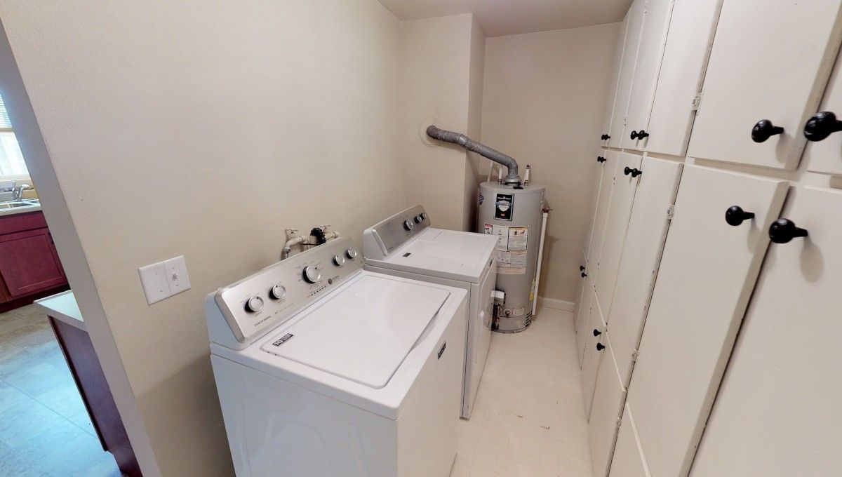 2209 N Ball Ave #1 - Photo 7 of 8