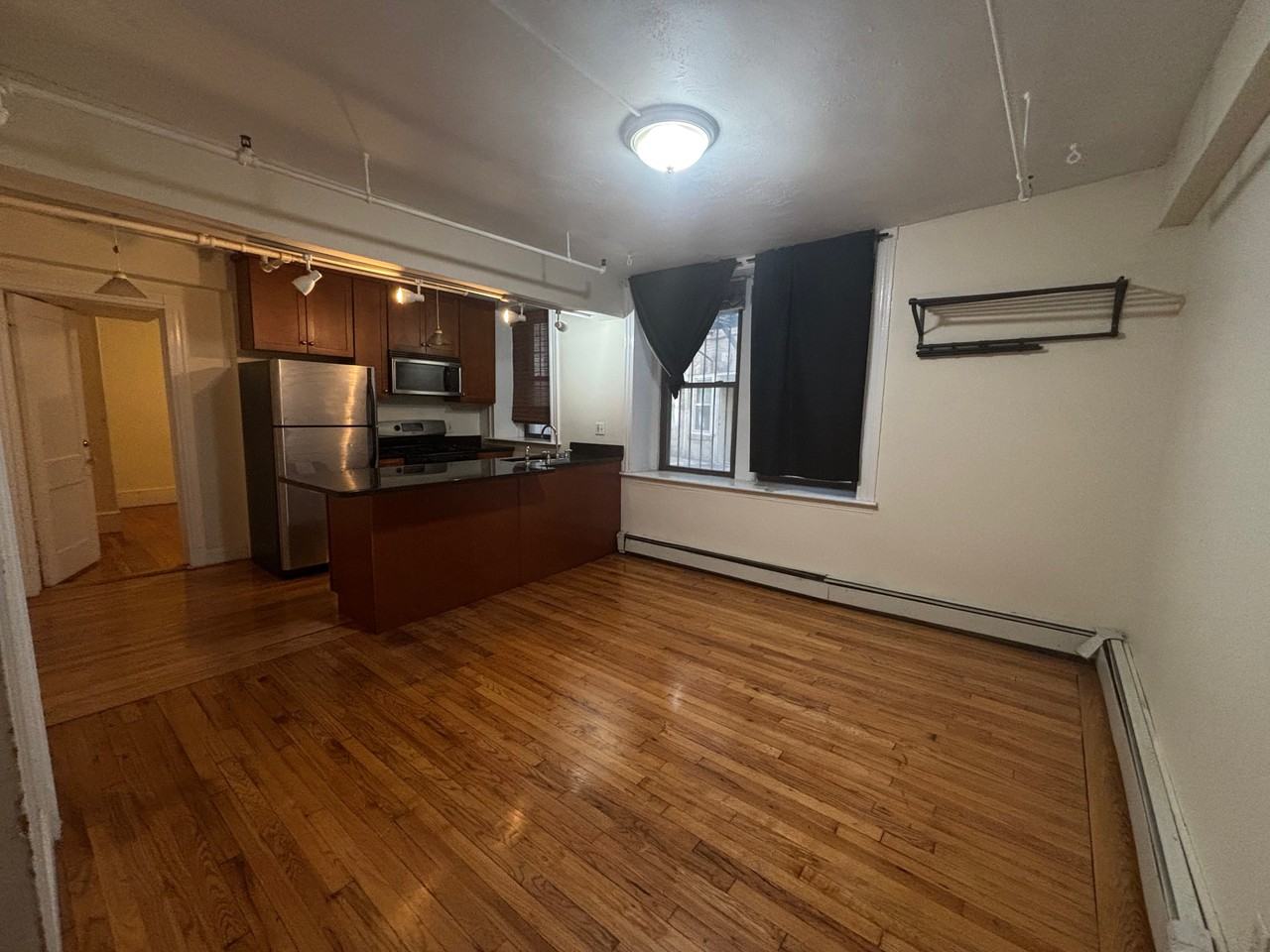 51 Park Dr #B1