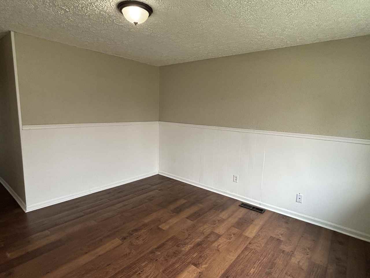 2626 Dorothy Ave Ne #1 - Photo 3 of 10