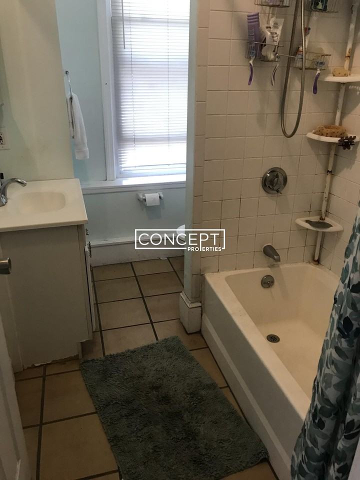 117 Hampshire St #2 - Photo 6 of 19